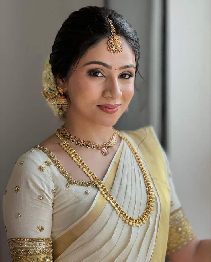 Kerala Set Saree Blouse Designs 1