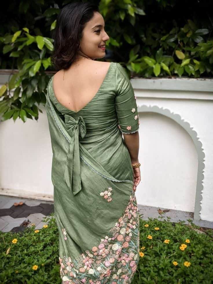 Blouse Back Neck Bow Design