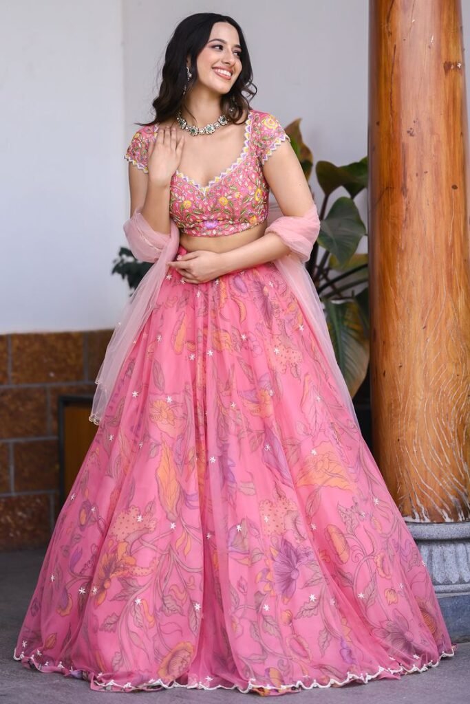 Women’s Stylish Lehenga Blouse Design