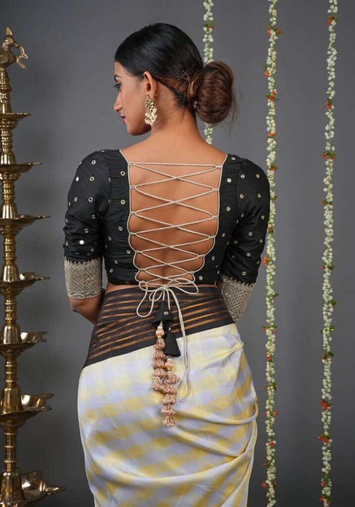 Sabeki (Traditional) Padded Blouse with Back Design